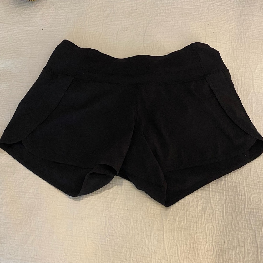 Lululemon black athletic shirt
